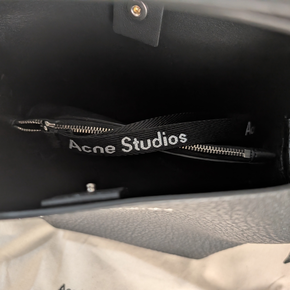 Acne Studios Musubi Mini Black Textured Leather Shoulder Bag New Without Tags - Picture 9 of 16